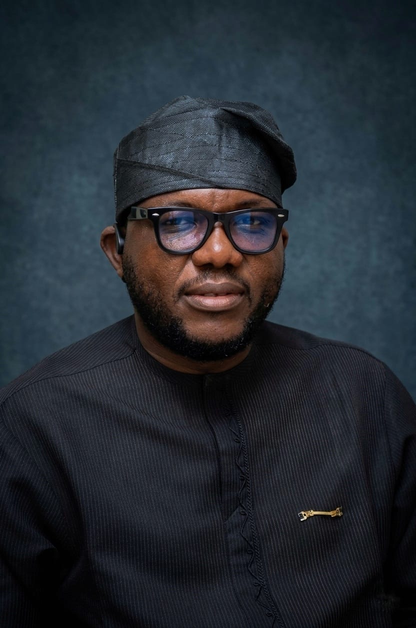Dr Okezue Godwin